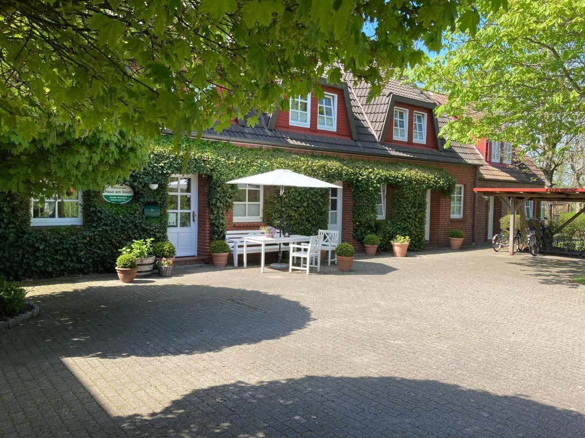 Haus Am Deich Apartment Utersum Exterior photo